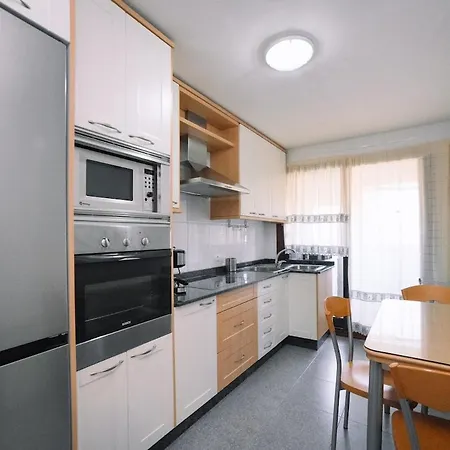 Clasico Y Luminoso En By Apartmán