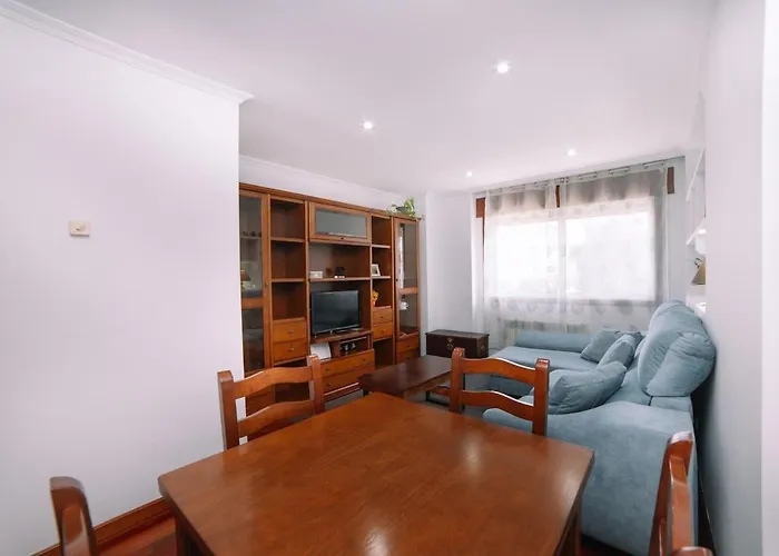 Clasico Y Luminoso En By * Vigo